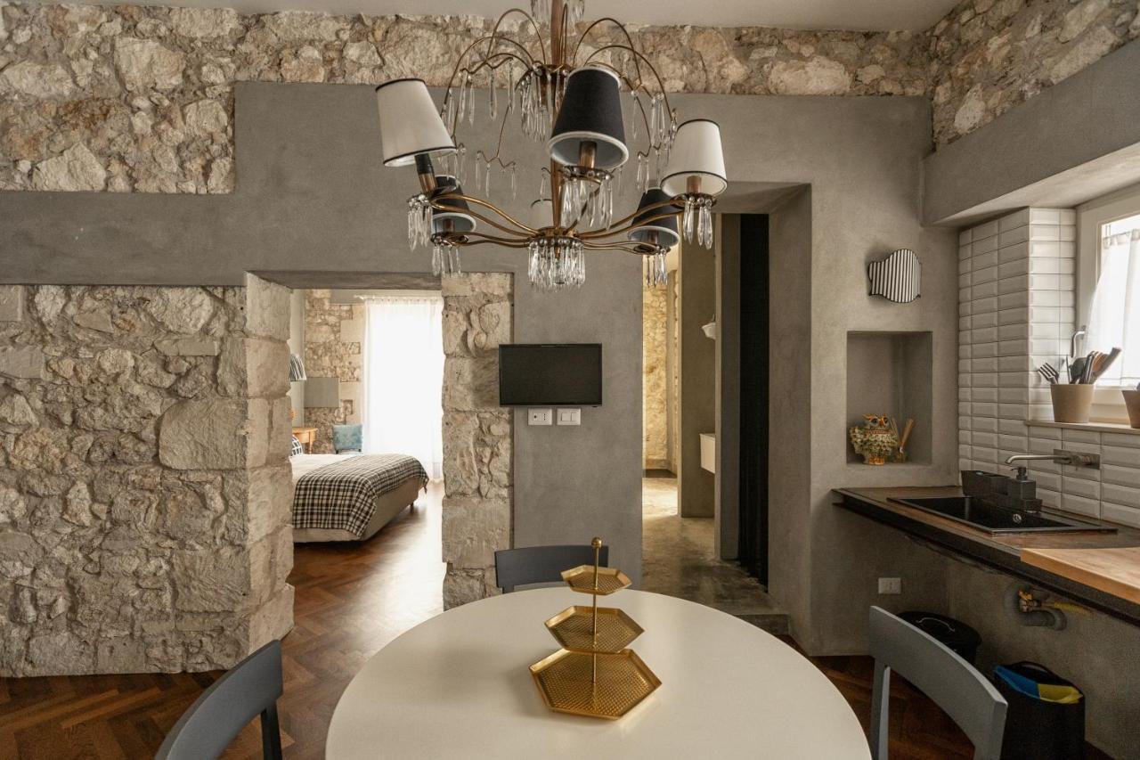 Suite San Tommaso - Ortigia Holidays Syracuse Buitenkant foto